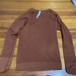 Lululemon long sleeve top